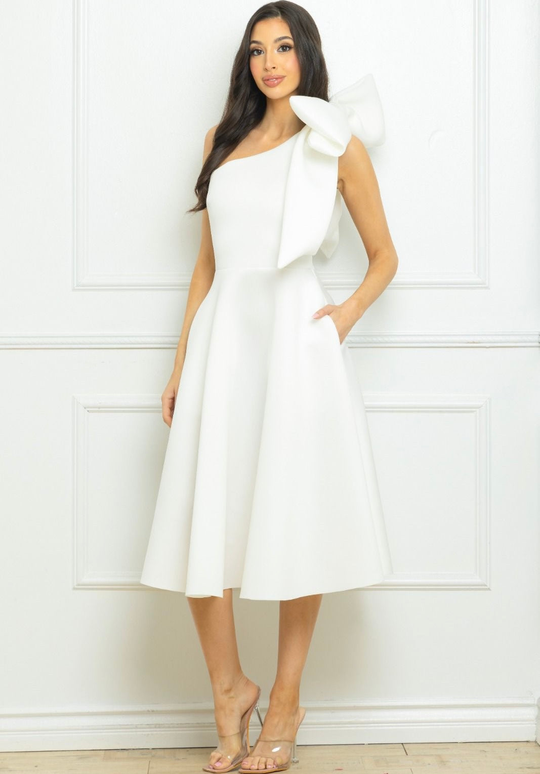 Vestido Blanco Sara Detalle Moño