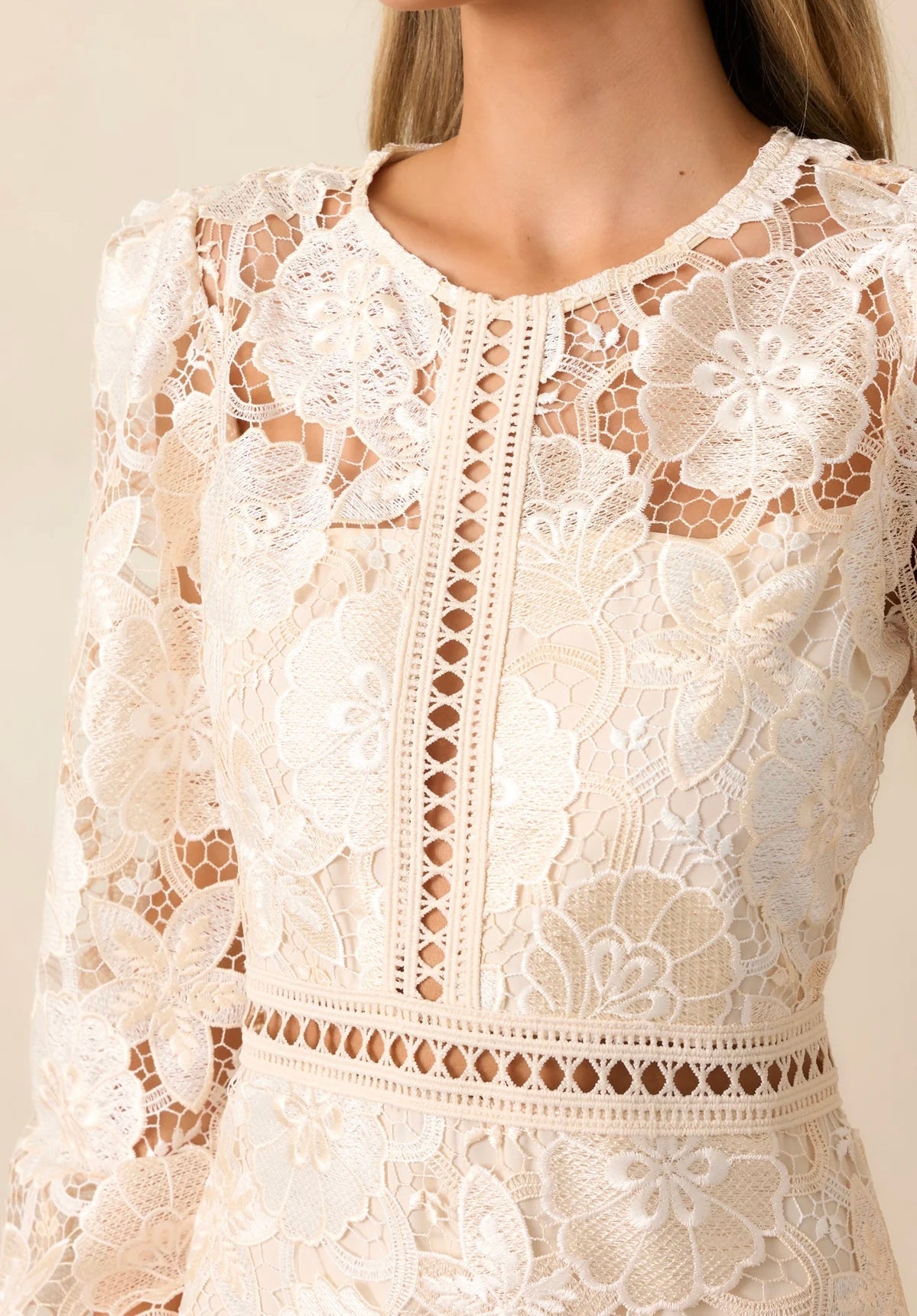 Vestido Corto Camelia